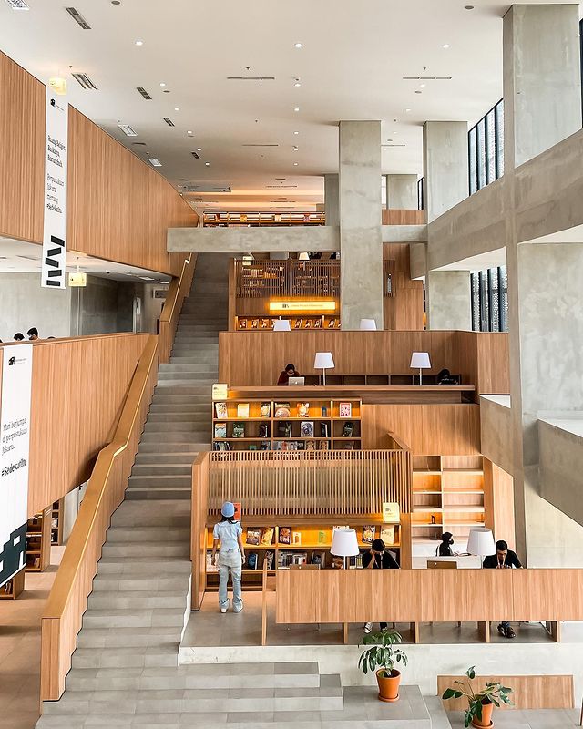 socialexpat-libraries-in-jakarta-you-have-to-visit-perpusjkt-instagram