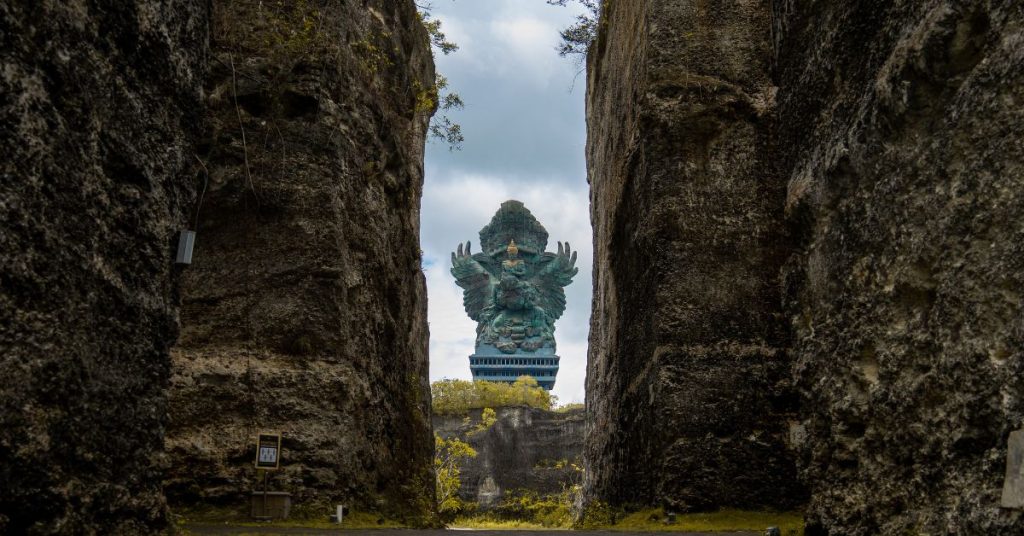 garuda wisnu kencana, south bali