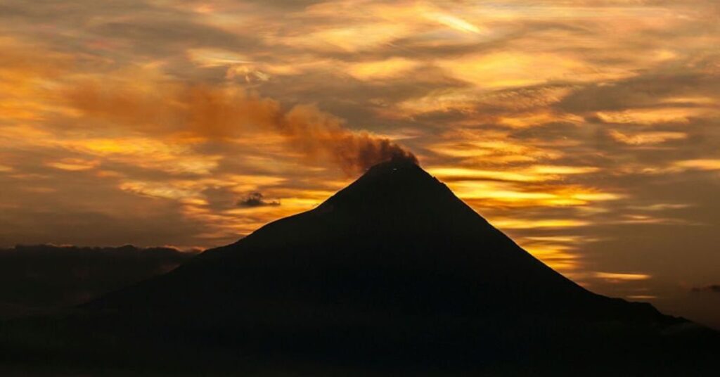 Sunrise Mount merapi