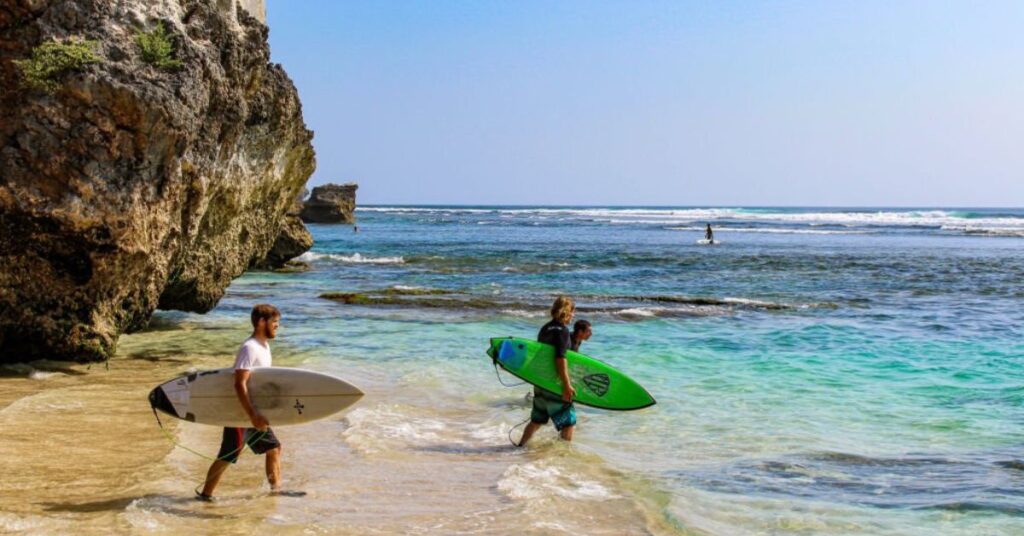 surfing spot suluban