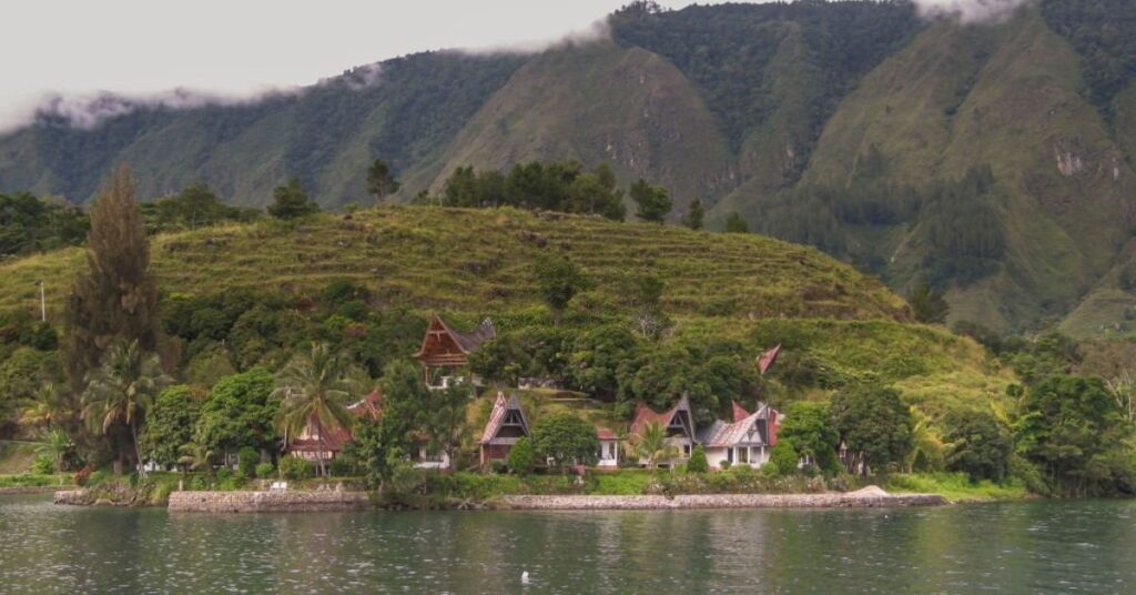 Lake toba