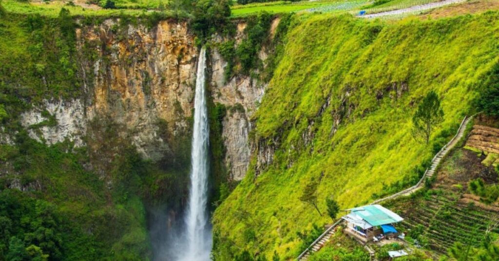 Lake toba