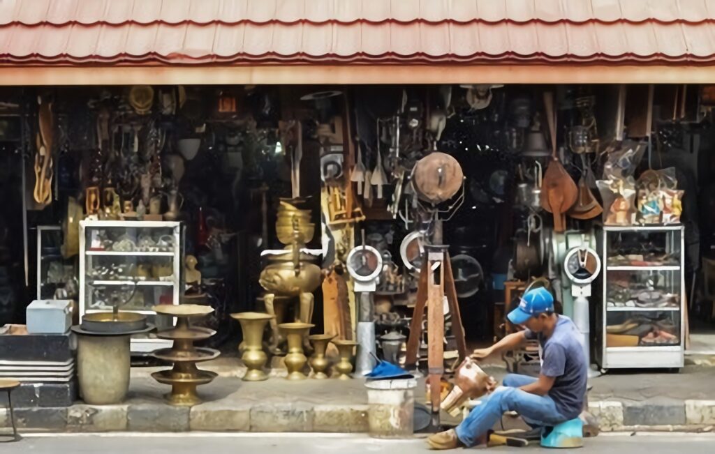 Jalan Surabaya, one of the best thrift shopping spots for antiques.