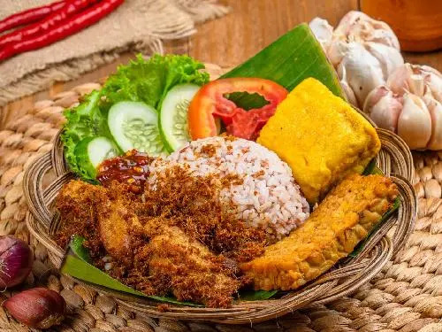 Hejo Eatery's Nasi Ayam Kalasan Gluten Free and Sambal Terasi