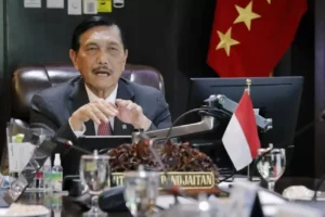 Minister Luhut Pandjaitan Seeks to Impose Tax on Foreign Tourists