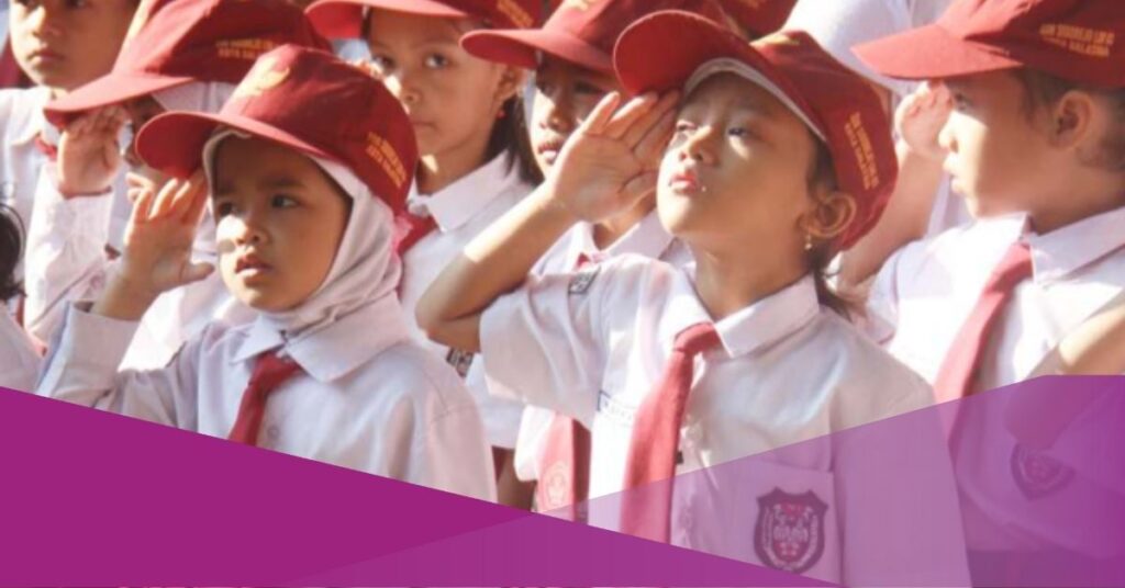 Students doing a ceremony to commemorate Indonesian National Education Day