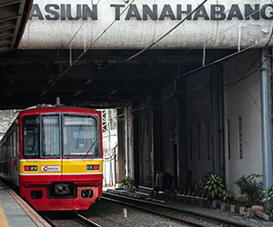 Government Builds KRL Station Near JIS to Enhance Access