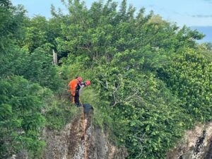 An Indian Tourist Died After Being Swept Away by Tidal Waves at Diamond Beach, Nusa Penida