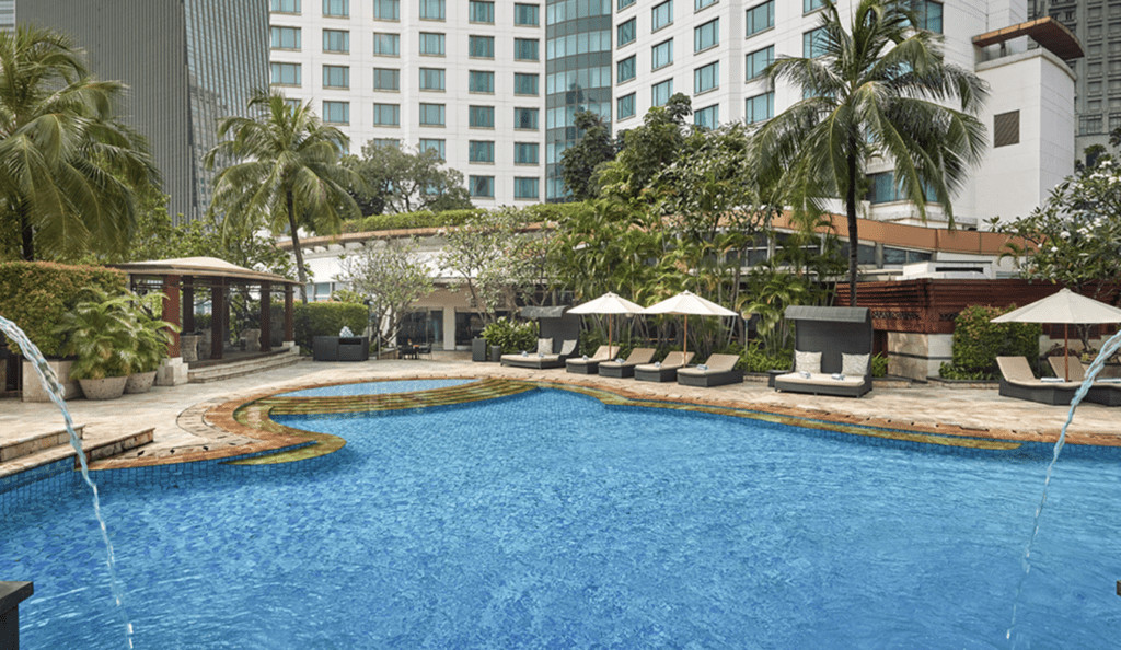 Luxury Hotel