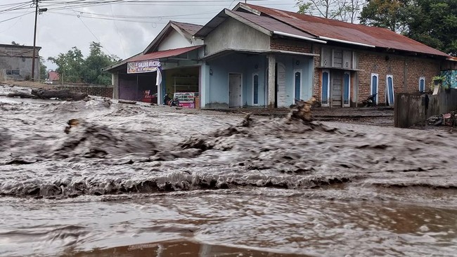 Cold lava in Indonesia