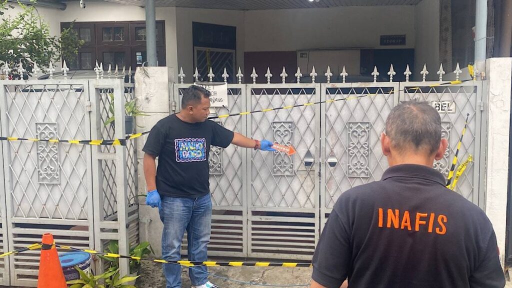 14-Year-Old Teenager in Jakarta Kills Father and Grandmother