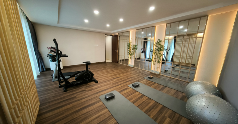 casa jardin residence sport room