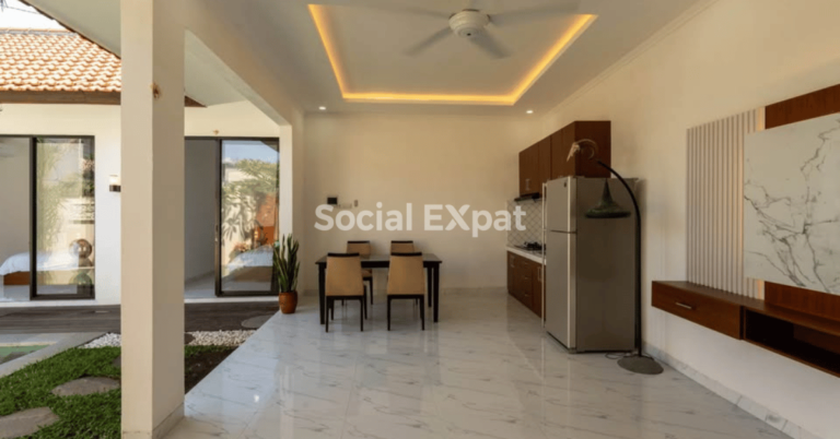 Kitchen & Dining Area - Clarity Villa