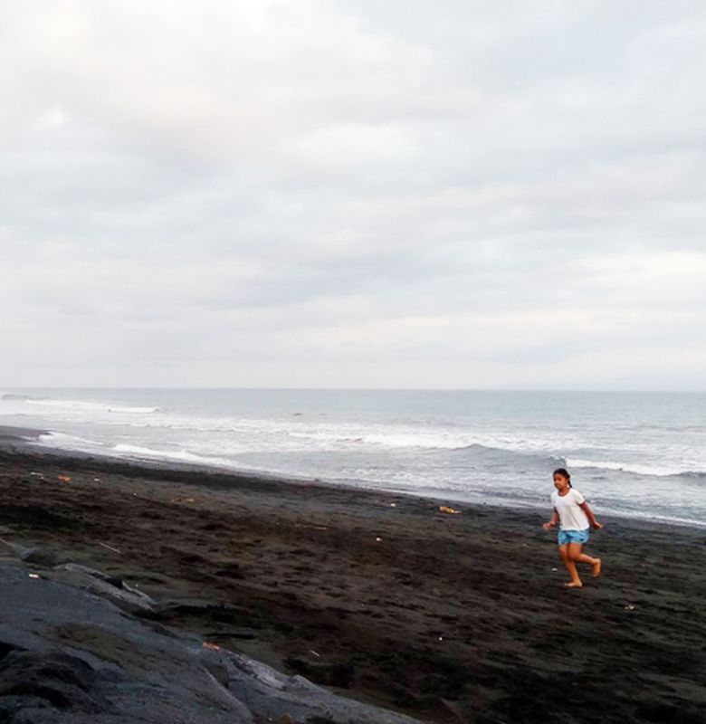 Purnama Beach