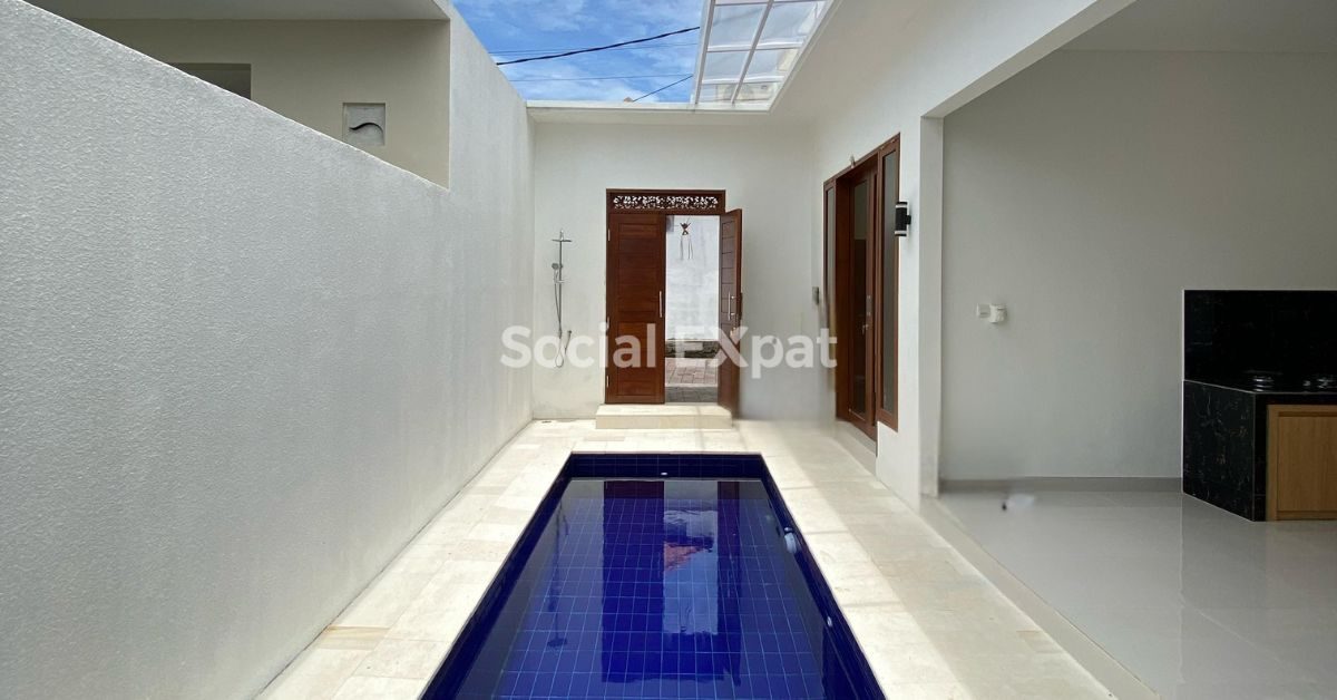 SE-nebula-villa-swimming-pool